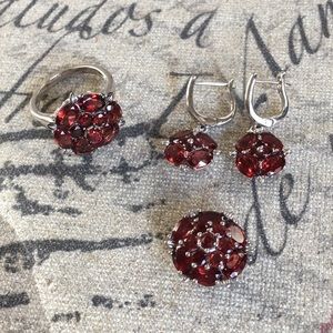 Ruby Tone Floral Jewelry Set